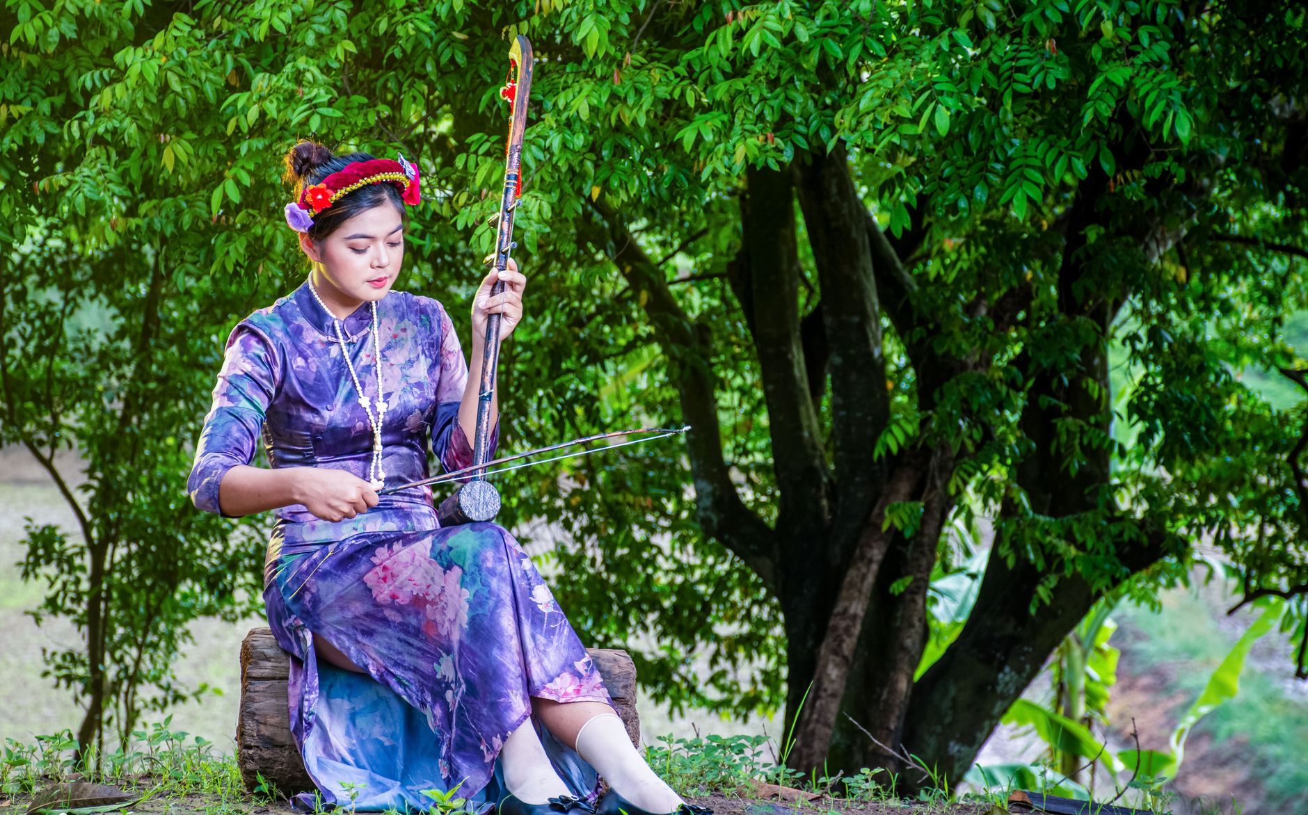 Tradycyjne wietnamskie instrumenty muzyczne i ich rola w obrzędach oraz teatrze